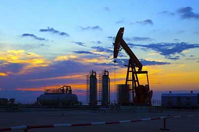 قیمت جهانی نفت از مرز 70 دلار فراتر رفت