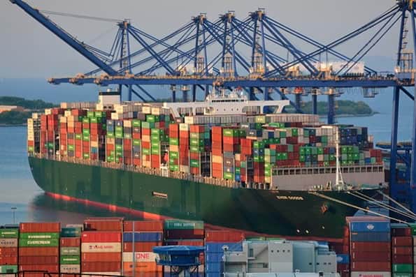 صادرات غیرنفتی ایران از 23 میلیارد دلار گذشت