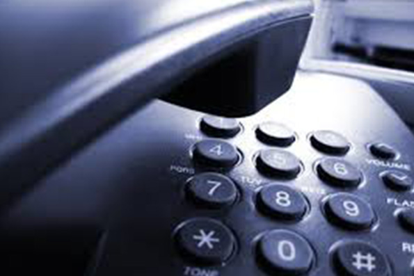 پاسخگویی تلفنی مدیران بانک رفاه به مشتریان
