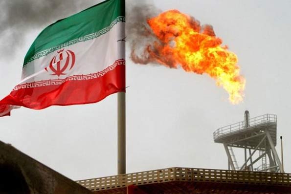 قیمت نفت سنگین ایران ۲.۵ دلار بالا رفت