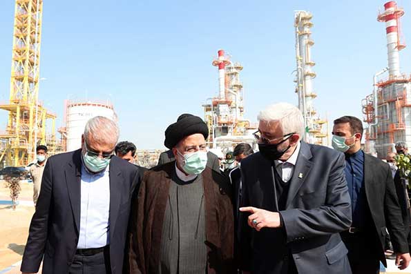 افتتاح پالایشگاه نفت فوق سنگین ایران در جزیره قشم